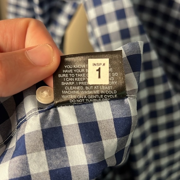 Stantt Essentials Button Up Shirt Size Medium - Picture 6 of 6